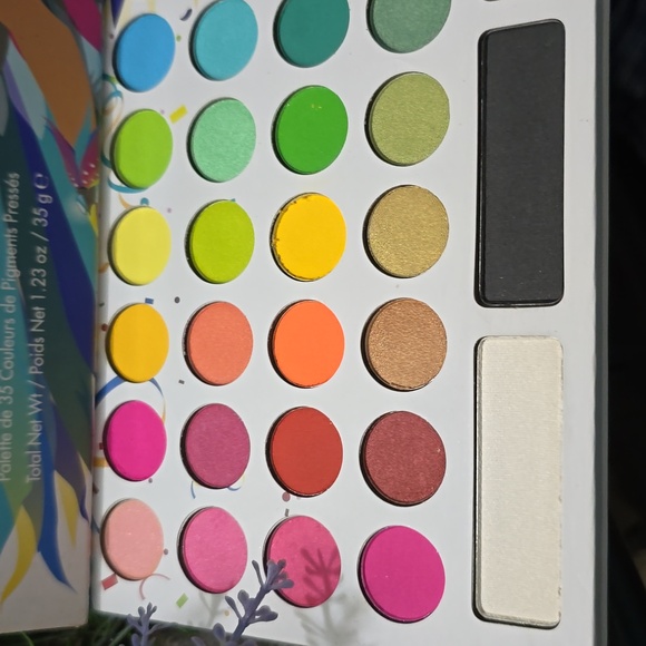 MAKE ME BACK TO BRAZIL PALLET SHADOW - Picture 4 of 5